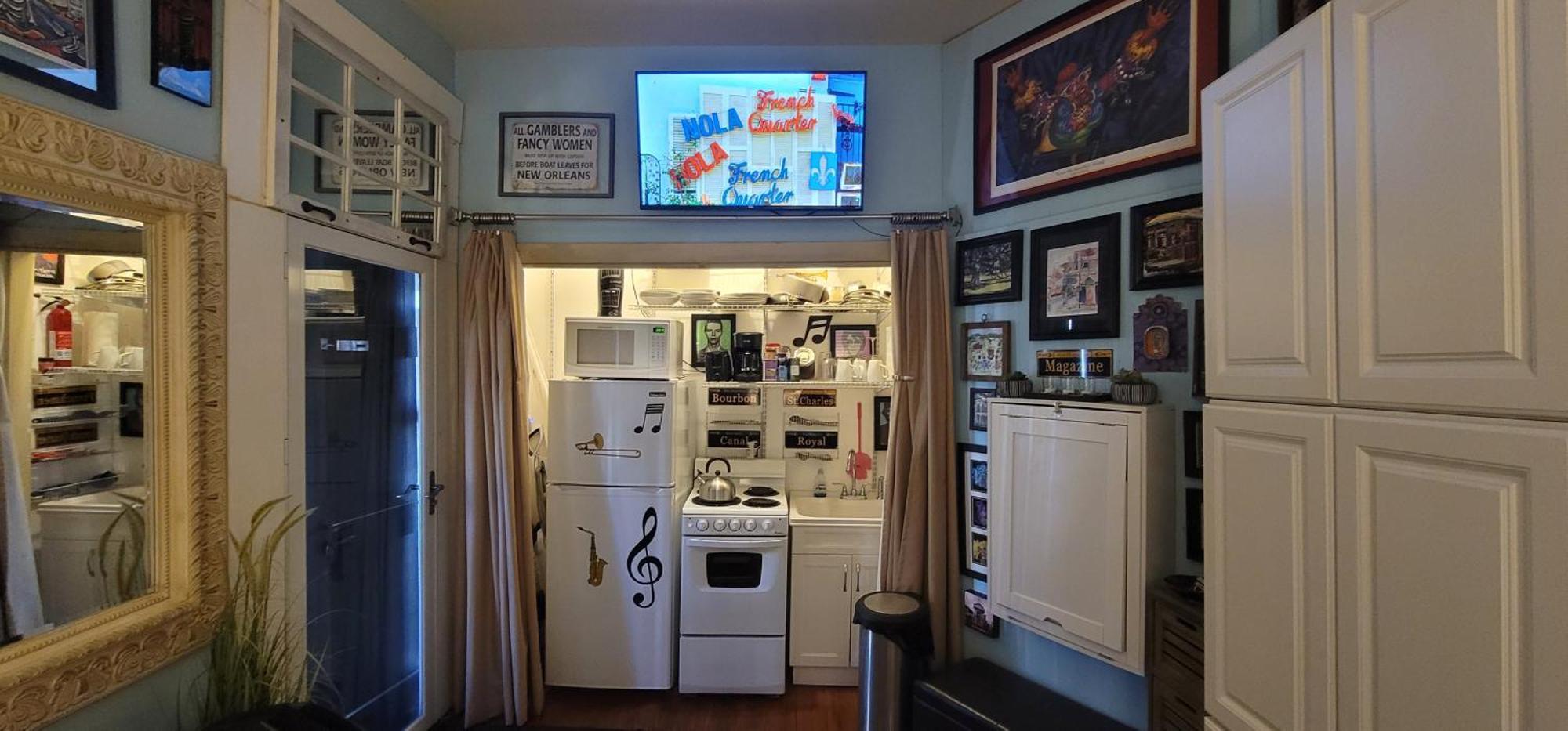 Jazzy Studio In A Great Location * New Orleans